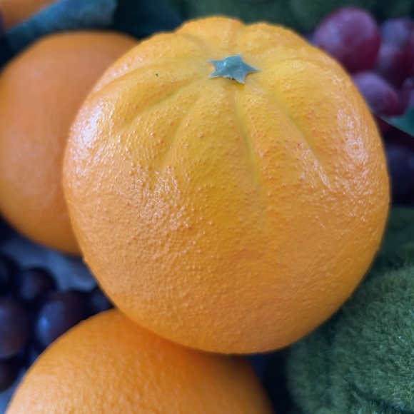 Cornucopia fruits - Picture 2 of 9